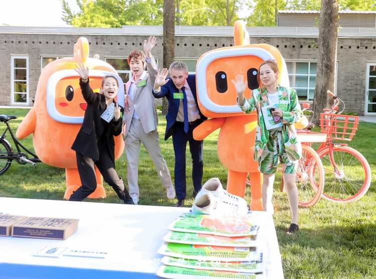 211 万人次“云游”丹麦驻华大使馆，共庆世界地球日