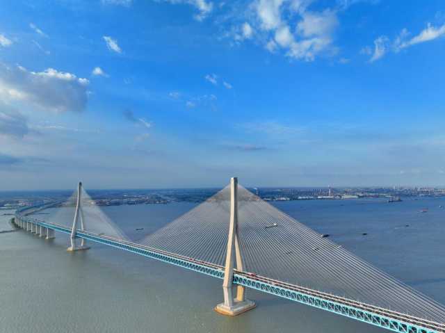 新时代之桥|翠绿·沪苏通长江公铁大桥 新时代之桥|翠绿·沪苏通长江公铁大桥