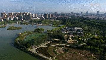 新华全媒+｜来看西北“国际湿地城市”的湖光水色